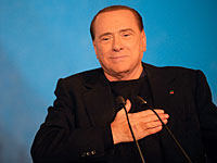 Экс-премьер Италии Берлускони госпитализирован после падения в ресторане