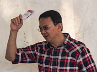 Губернатор Джакарты приговорен к тюремному заключению за богохульство