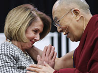 Китай предъявил претензии США в связи с посещением конгрессменами Далай-ламы