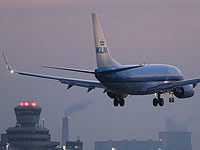 Самолет KLM попал в зону сильной турбулентности, пострадали 8 человек