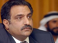   Саудовская Аравия потребовала выслать из Катара Азми Бшару