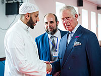 Принц Чарльз навестил имама, который спас от линча террориста Осборна