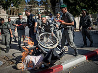 Акция протеста возле резиденции главы правительства Биньямина Нетаниягу в Иерусалиме  
