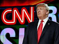 Скандал в США: Дональд Трамп "избивает" логотип CNN
