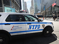 В Нью-Йорке неизвестный преступник застрелил женщину-полицейского, находившуюся на посту