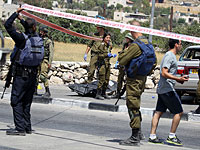 Автомобильный теракт в Хевроне, двое солдат ранены    