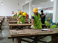 В Китае начался отбор рабочих на израильские стройки