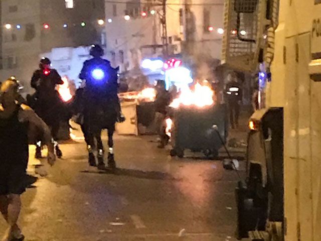 Возобновились беспорядки в Яффо: арабы жгут шины и бросают камни в полицейских    