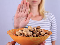 Пробиотики помогут избавиться от аллергии на арахис    