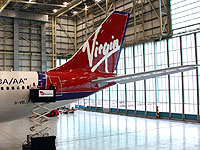 Стюардесса Virgin Atlantic потеряла "работу своей мечты" из-за любовницы