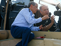 Командующий ВВС ЦАХАЛа генерал-майор Амир Эшель и премьер-министр Израиля Биньямин Нетаниягу