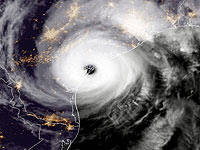После жертв и разрушений в Техасе ураган "Харви" ударил по Луизиане