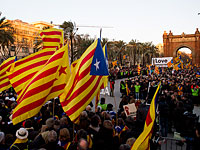 Испанское правительство намерено отменить референдум в Каталонии через суд