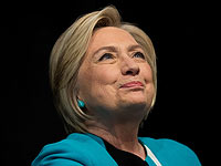Опрос Rasmussen Reports: более 60% американцев считают, что Хиллари Клинтон пора на пенсию