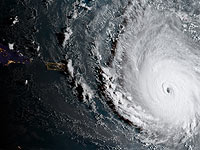 Усилились ураганы "Отис" и "Мария"