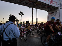 В Тель-Авиве проходит массовый велопробег