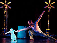 Любимый хореограф Альмодовара привозит в Израиль шоу "Робот"    