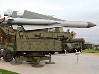 ЗУР 5В28 на пусковой установке 5П72В ЗРК С-200В Вега   