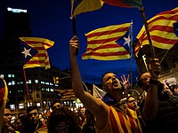 На акцию в поддержку независимости Каталонии в Барселоне вышли 450 тысяч человек
