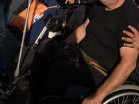 Возле резиденции главы правительства и Кнессета проходят демонстрации инвалидов