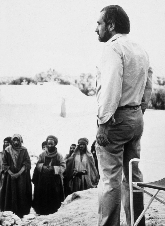 Мартин Скорсезе на съемках фильма "Последнее искушение Христа", 1988 год