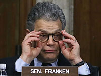 Очередной секс-скандал в США: под ударом &#8211; сенатор-демократ Ал Франкен  