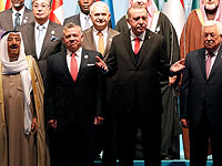 Джабер аль-Ахмед аль-Джабер ас-Сабах, Абдалла II,  Реджеп Тайип Эрдоган и Махмуд Аббас на экстренном саммите Организации исламского сотрудничества. 13 декабря 2017 года 