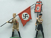 В Германии поступили в продажу игрушечные солдаты в форме нацистов