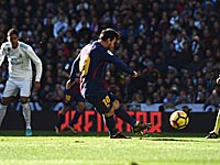 "Эль-Классико": в Мадриде "Барселона" разгромила "Реал". Месси установил рекорд