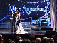 Три главных организатора конкурса "Мисс Америка" ушли в отставку в связи с оскорблениями участниц 
