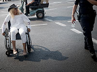 Активисты за права инвалидов блокировали 1-е шоссе