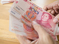 Пакистан договорился с Китаем о переходе на расчеты в юанях