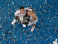 В финале Кубка Хопмана Роджер Федерер и Белинда Бенчич победили Александра Зверева и Ангелик Кербер