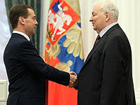 Дмитрий Медведев и Михаил Державин  