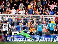 Криштиану Роналду реализовал два пенальти. "Реал" победил в Валенсии