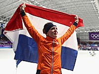 Конькобежный спорт: Ирен Вюст в пятый раз стала олимпийской чемпионкой