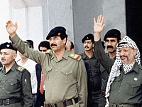 Ясер Арафат и Саддам Хусейн