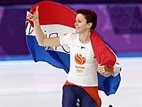 Голландская конькобежка установила олимпийский рекорд. Японки завоевали серебро и бронзу