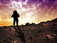 В израильской пустыне началась симуляция экспедиции на Марс  