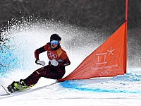 Олимпиада: австрийская сноубордистка едва не столкнулась с белкой, но обогнала россиянку