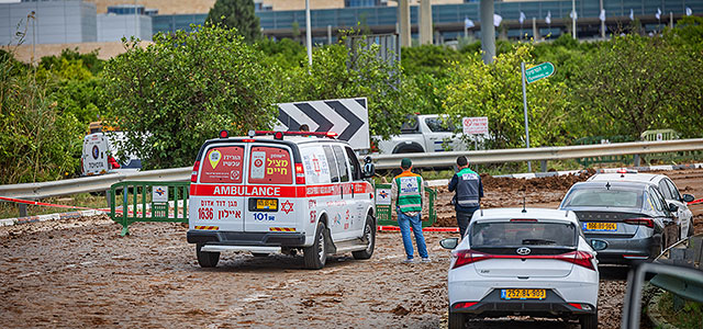 Ракета, запущенная из Йемена, упала в "Бен-Гурионе"