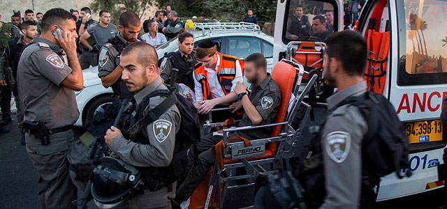 Палестинский араб пытался зарубить топором бойцов МАГАВ в Иерусалиме