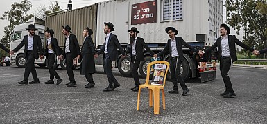 "Сругим" раскрывает схему получения фиктивных освобождений от армии для ультраортодоксов