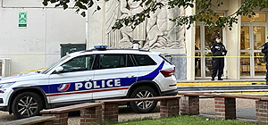 Во Франции вооруженный ножом террорист напал на нескольких человек, убив одного из них