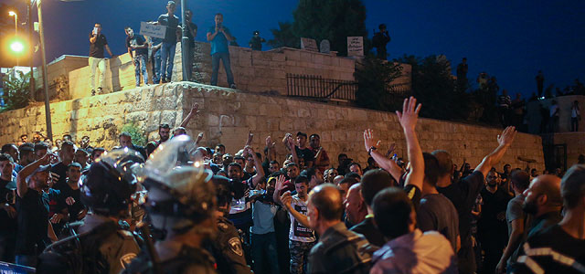 Возвращение мусульман на Храмовую гору сопровождается беспорядками