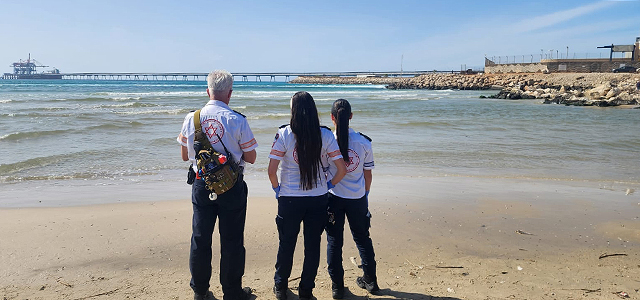 МАДА: около Хадеры акула напала на человека