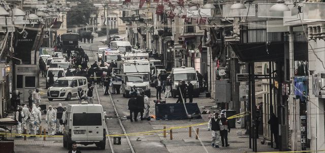 Жертвы теракта в Стамбуле - израильтяне и иранец