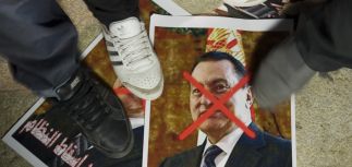 Хусни Мубарак приговорен к пожизненному заключению