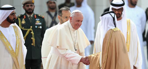 "Братский" визит Папы Римского Франциска в Абу-Даби. Фоторепортаж
