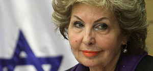 "Это пагубные выборы". Интервью с министром алии и абсорбции Софой Ландвер